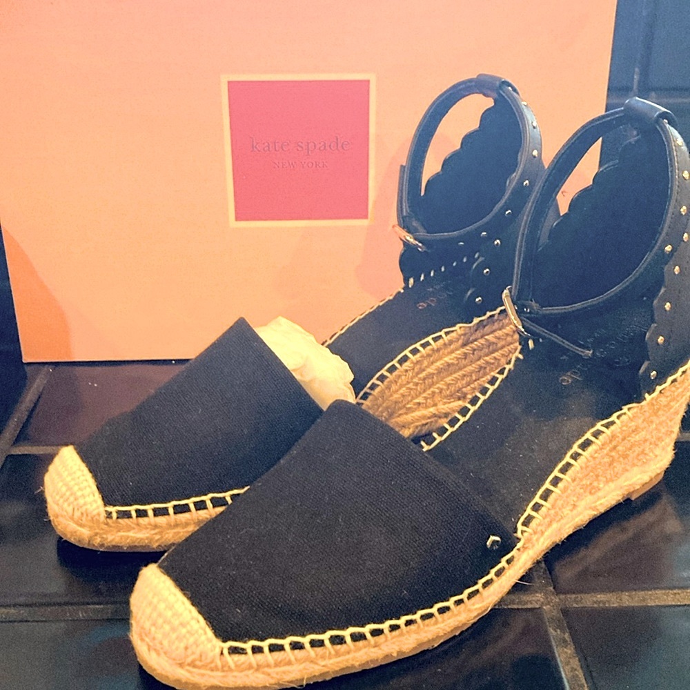 kate spade black Paloma wedges size 8